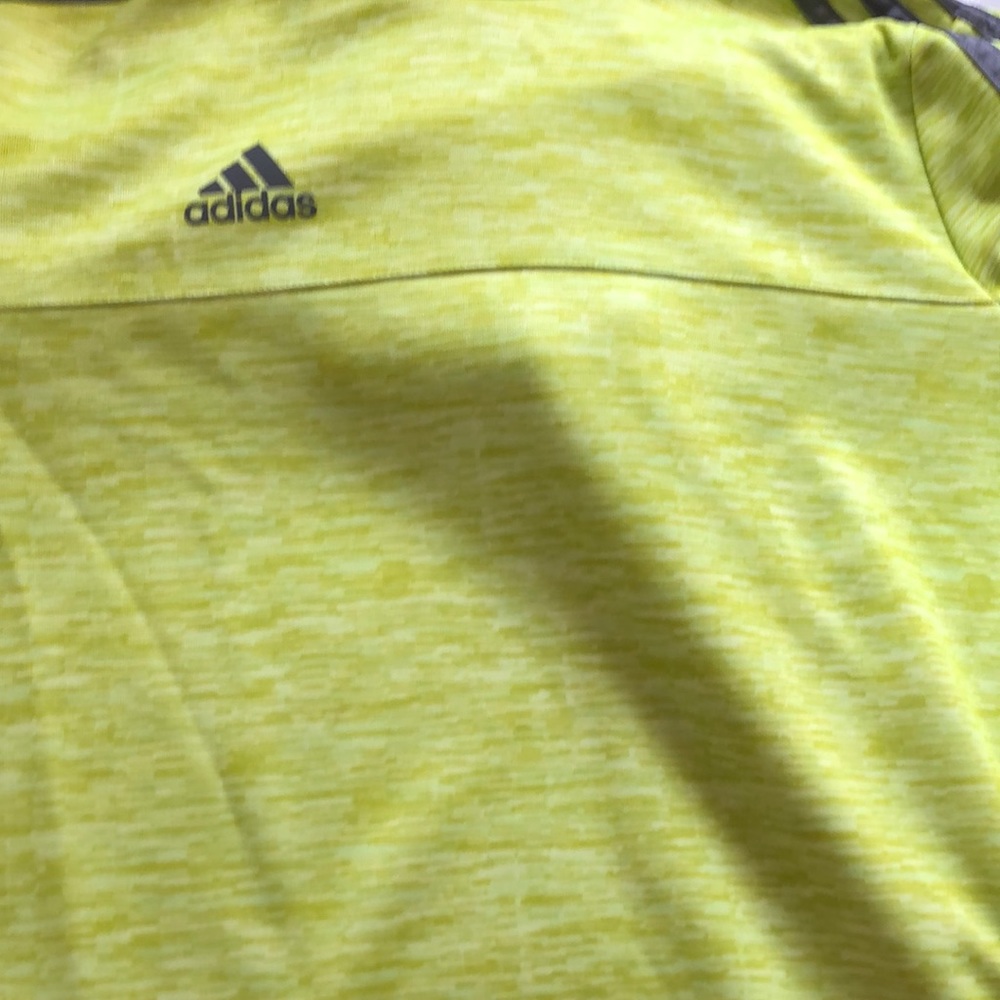 Addis’s climate hoodie green